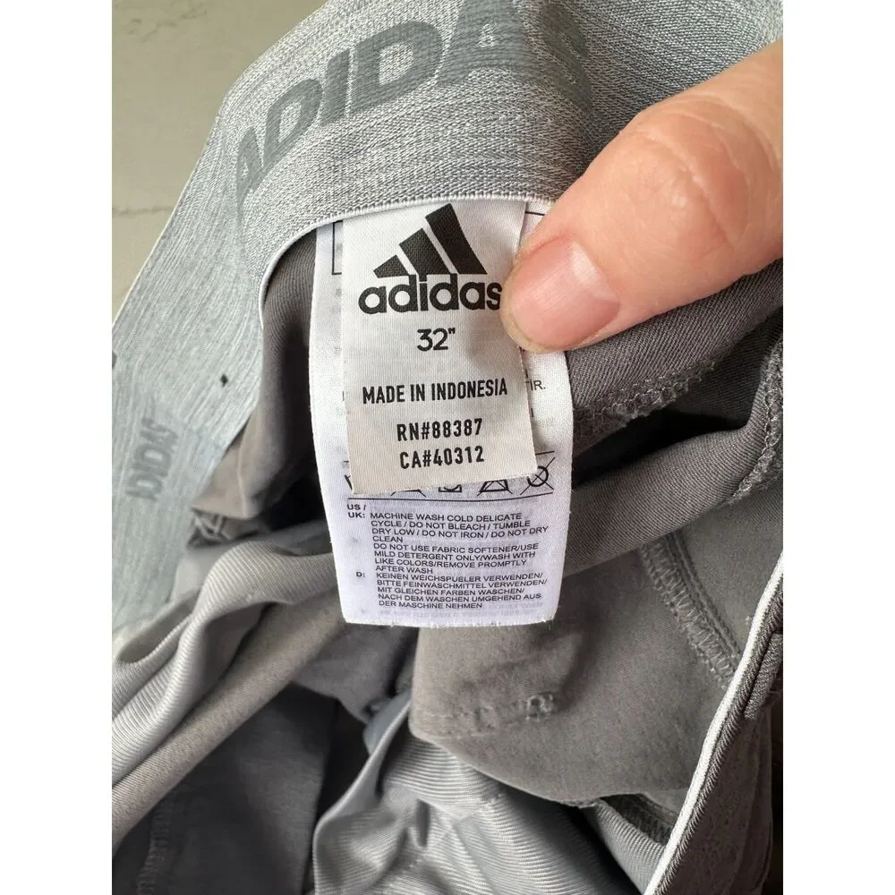 Adidas Ultimate Stretch Gray Golf Shorts Size 32